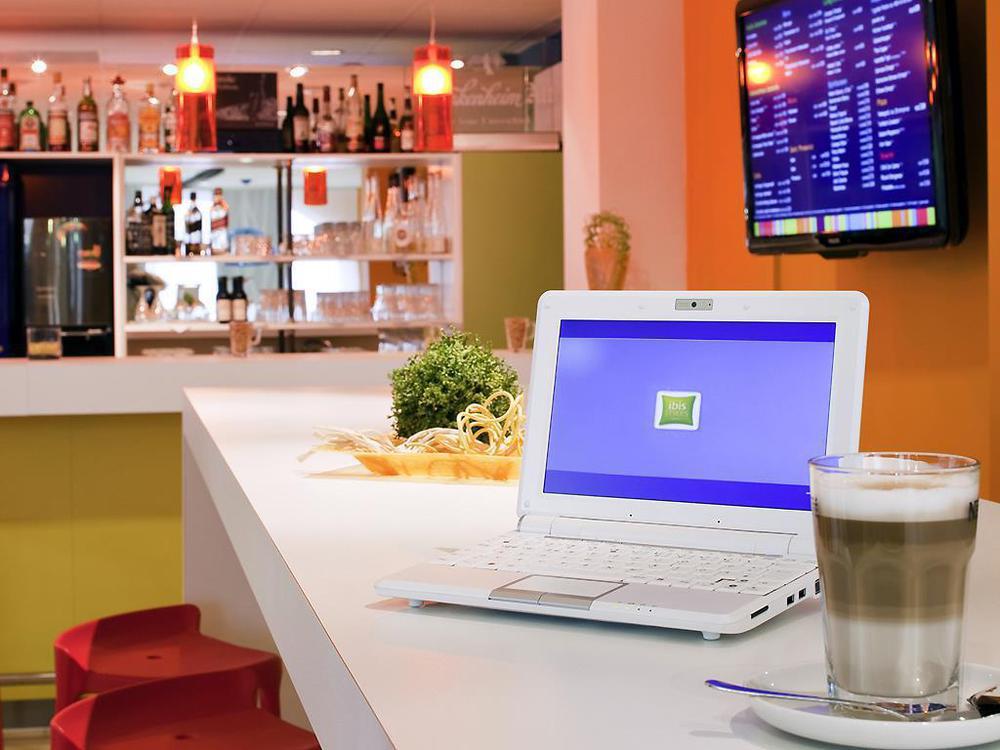 Ibis Styles Duesseldorf-Neuss Ξενοδοχείο Εστιατόριο φωτογραφία